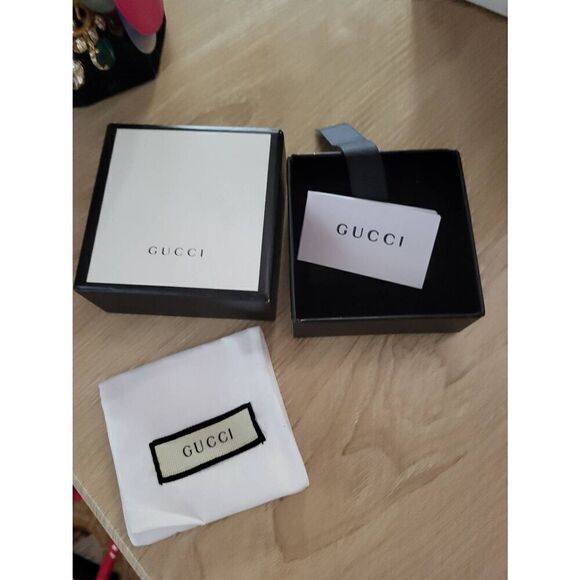 Gucci Full inclusive box+book - Picture 1 of 3